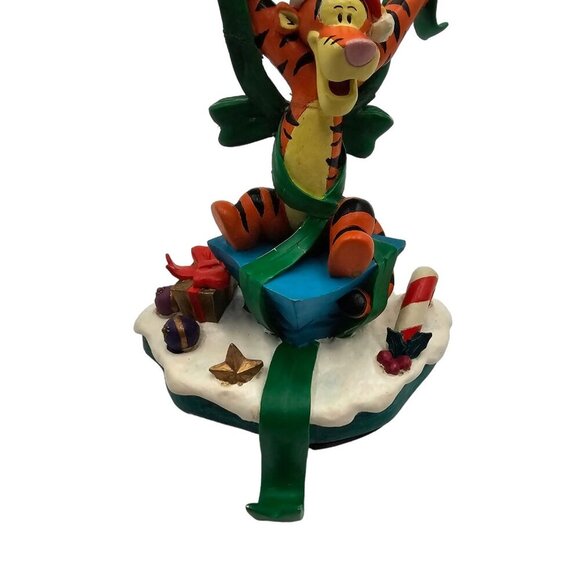 Vintage Disney It's A Small World Holiday - Tigger & Roo Stocking Holder - Picture 4 of 16